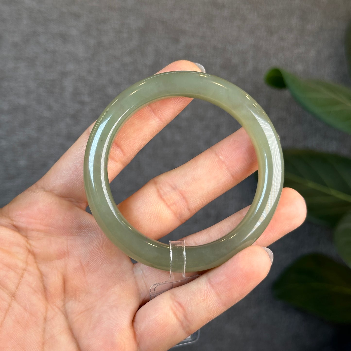 Hoa Dien Natural Nephrite Jade Bangle Leaf Style  Size 53.78 mm