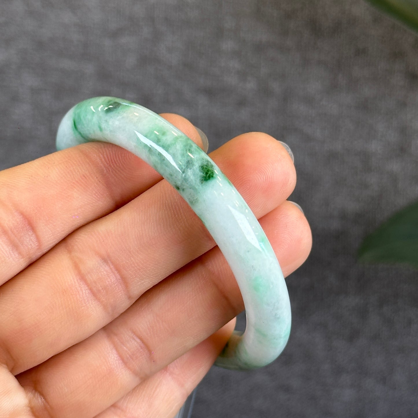 Son Thuy Vert Clair Jadéite Jade Bracelet Baguettes Style Taille 51 mm