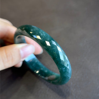 Faceted Jadeite Jade Bangle Leaf Style Size 54 mm