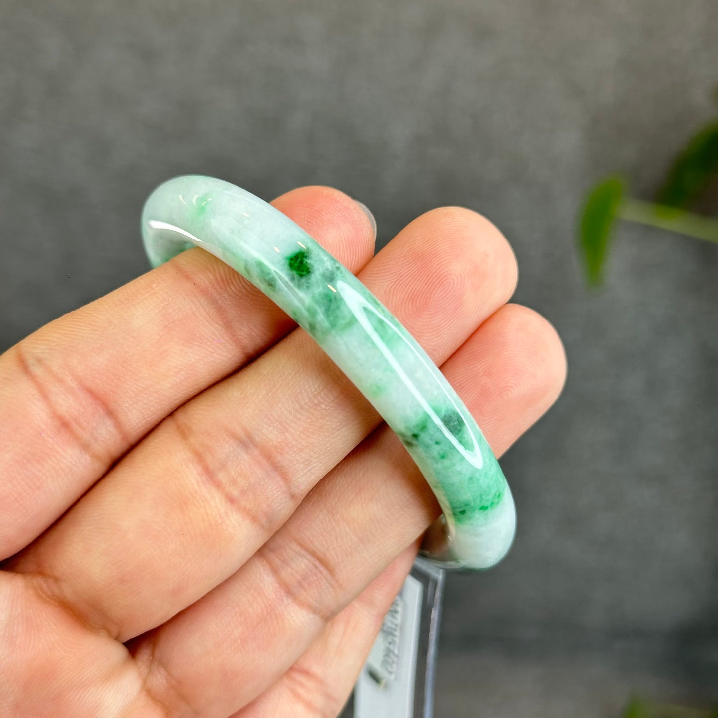 Son Thuy Light Green Natural Jadeite Jade Bangle Chopstick Style Size 51 mm