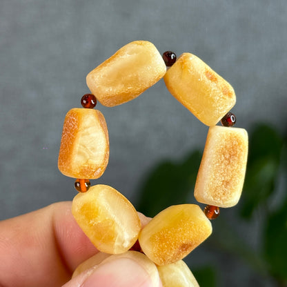 Root Amber Freeform mixed with Garnet Bracelet Size 9 mm