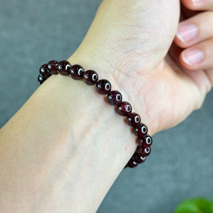 Natural Garnet Bracelet Size 7.3 mm