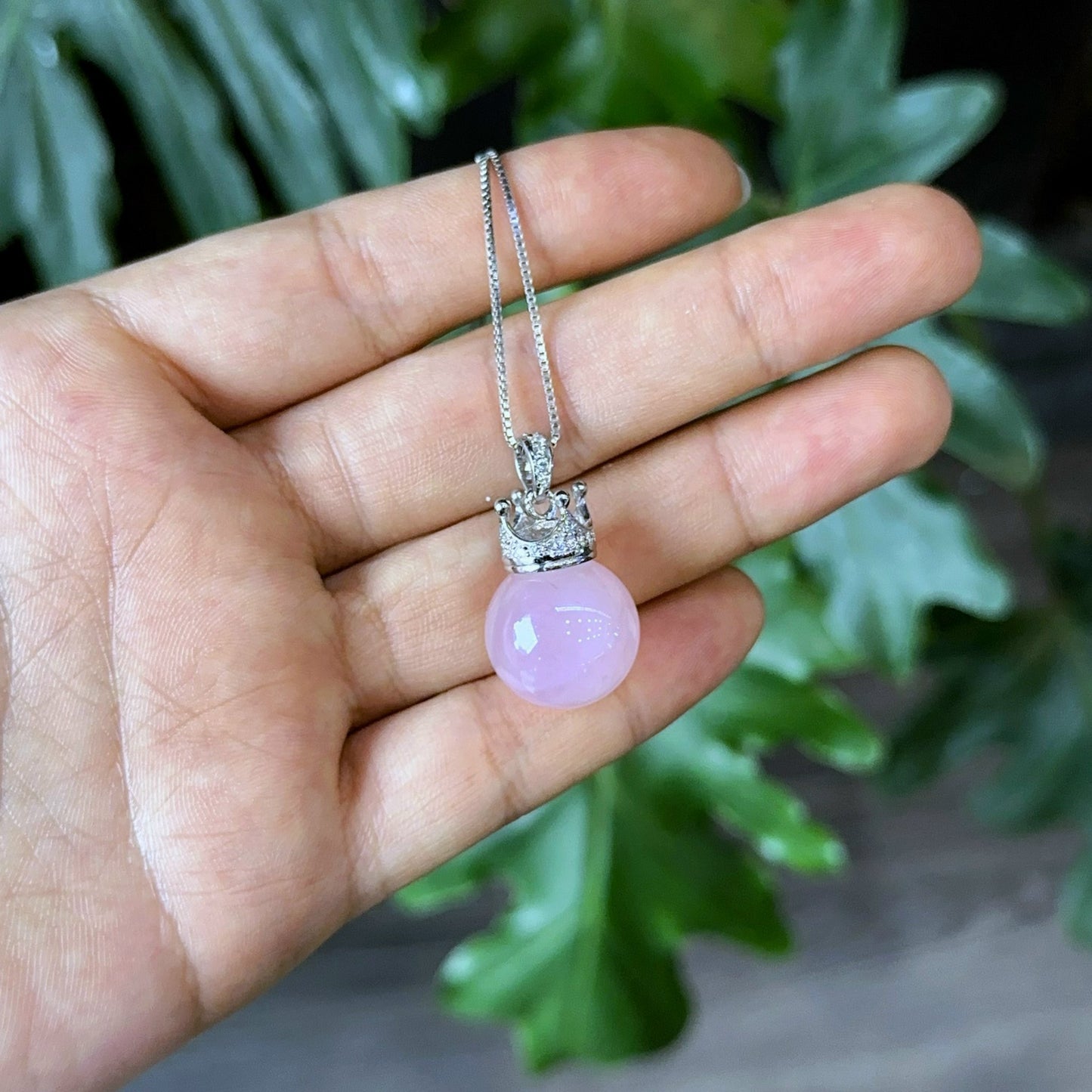 Rose Quartz Pendant with Crown Silver setting