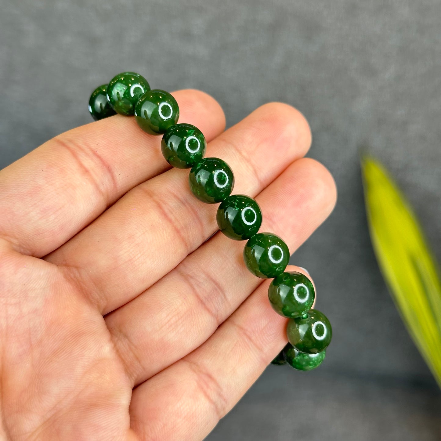 Natural Nephrite Jade Bracelet Size 10 mm - High Quality