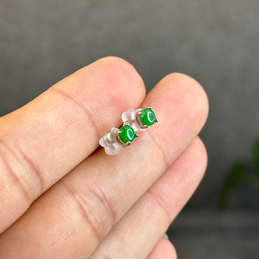 Natural Imperial Jadeite Jade Stud Earrings with S925 Silver Setting