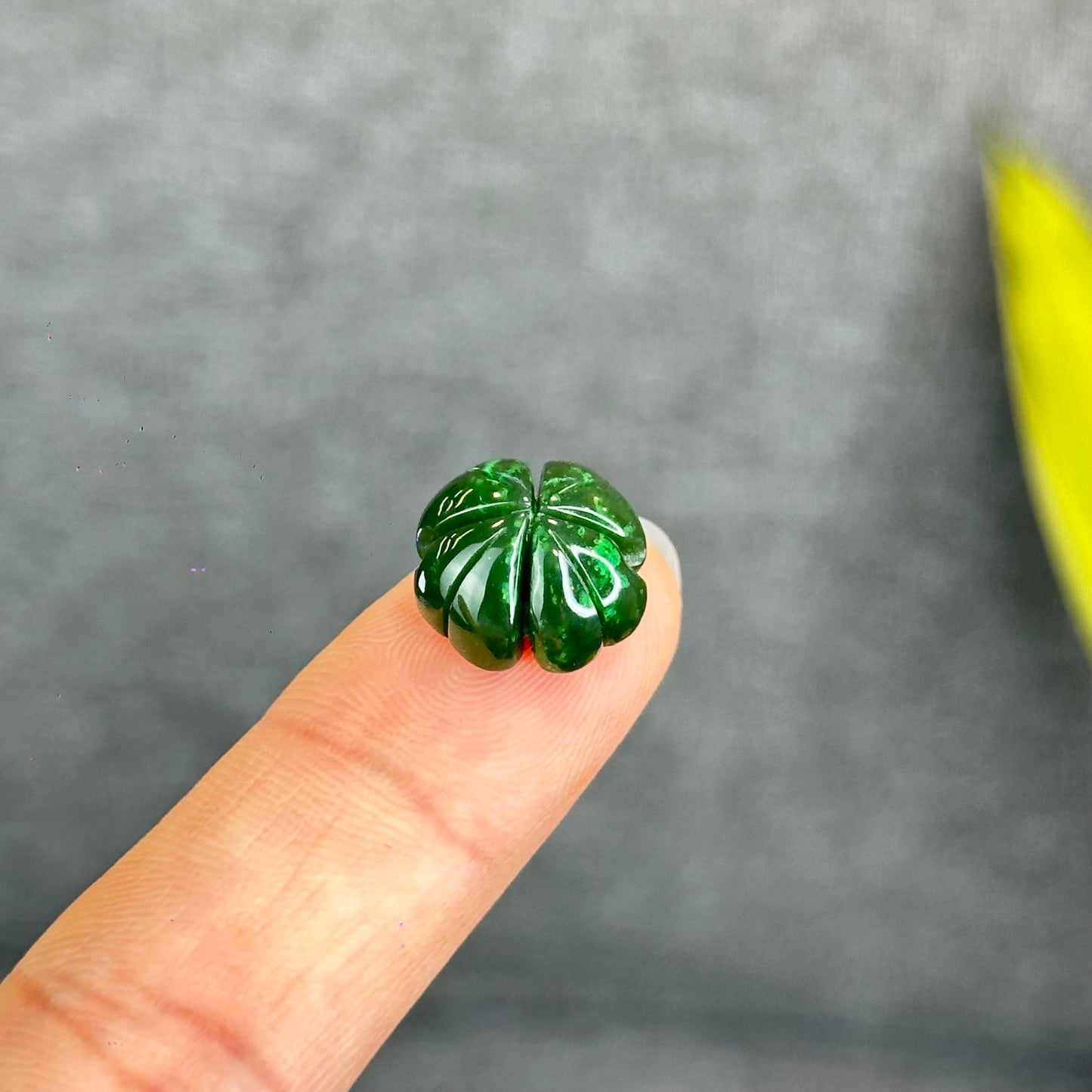 Natural Nephrite Jade 4 Leaf Clover Charm