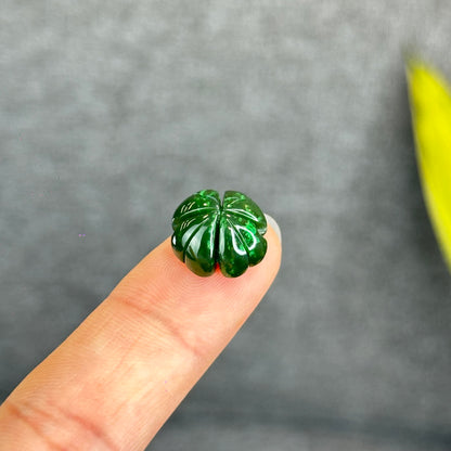 Natural Nephrite Jade 4 Leaf Clover Charm