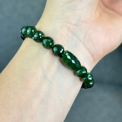 Natural Nephrite Jade High Quality Faceted Bracelet Size 9 mm