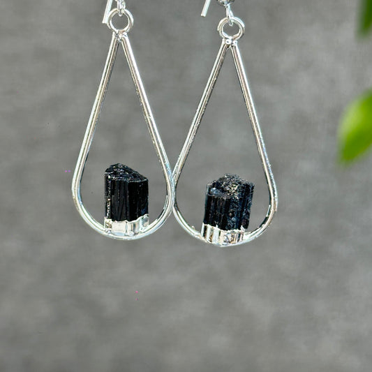 Natural Black Tourmaline Tear Drop Dangling Earrings in Silver Platting