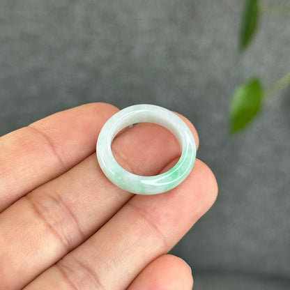 Natural Light Apple Green Ivory White Jadeite Jade Semi Translucent Ring Size 1.8