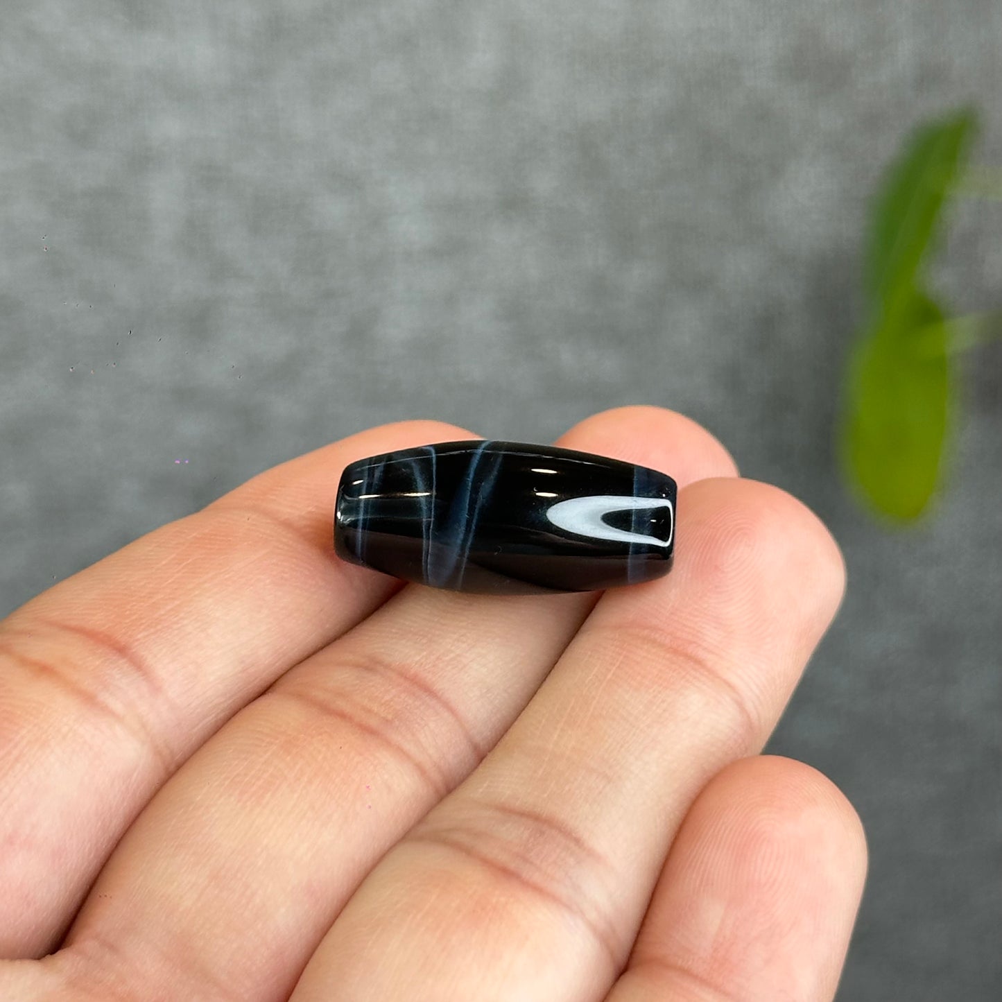 High Quality Natural Blue Tiger Eye Stone Barrel  Charm