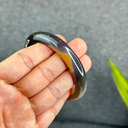 Natural Agate Bangle Leaf Style Size 59.6 mm with Certificate