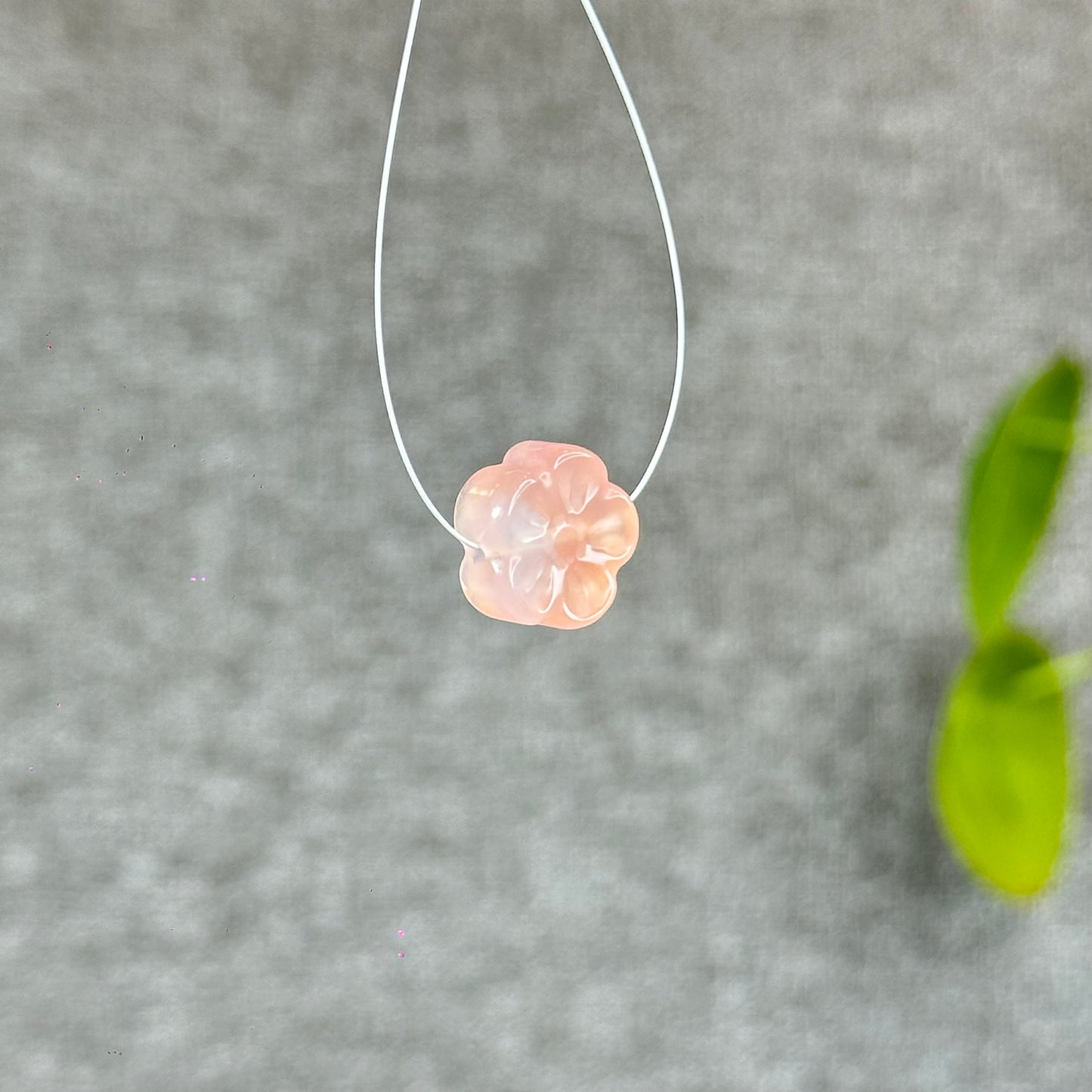 Natural Yuanyuan Pink Agate Apricot Flower Hanging Accessory