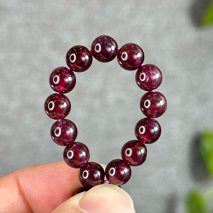 Deep Plum Star Garnet VIP Bracelet Size 7.3 mm