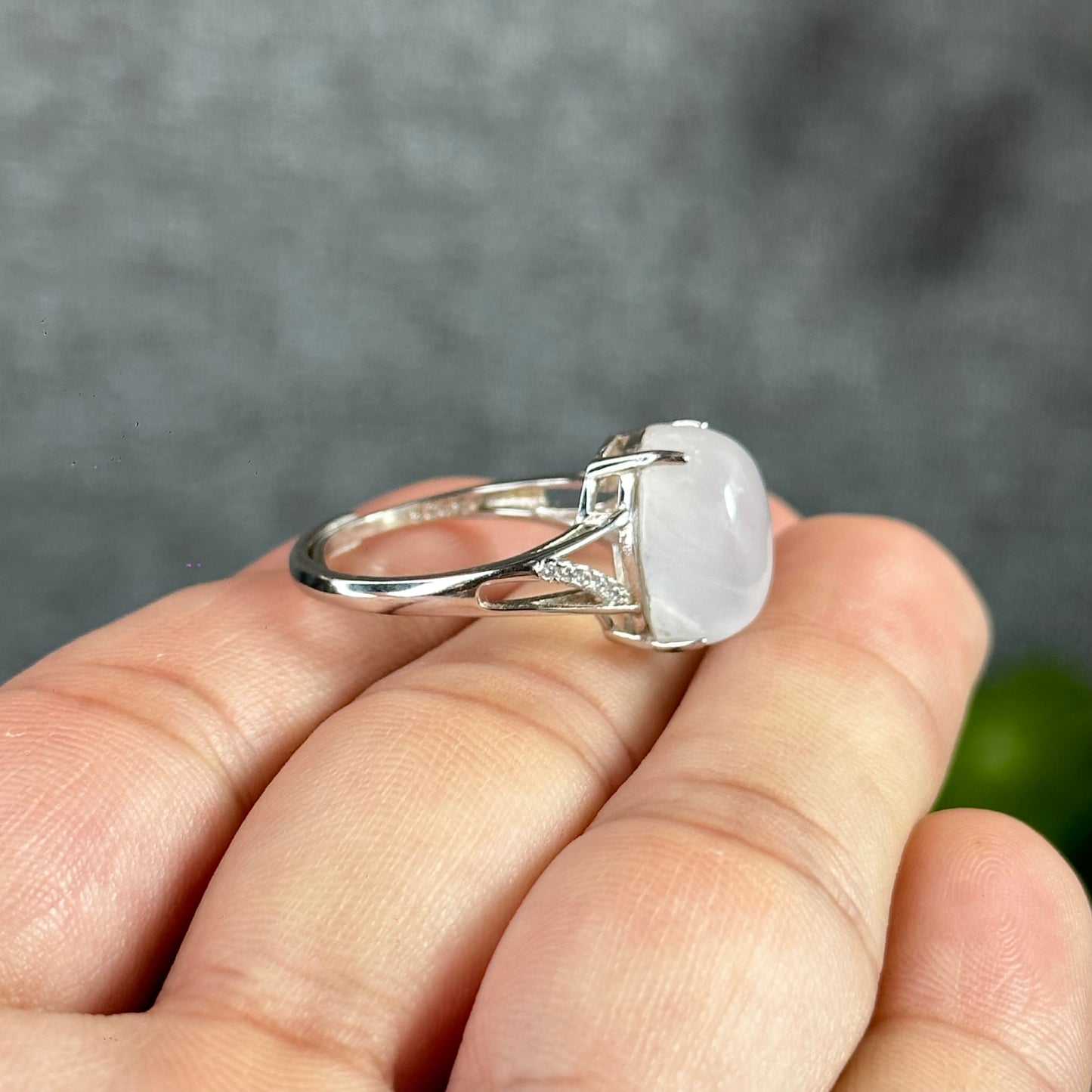 Oval Moonstone Ring Freesize In Silver Setting