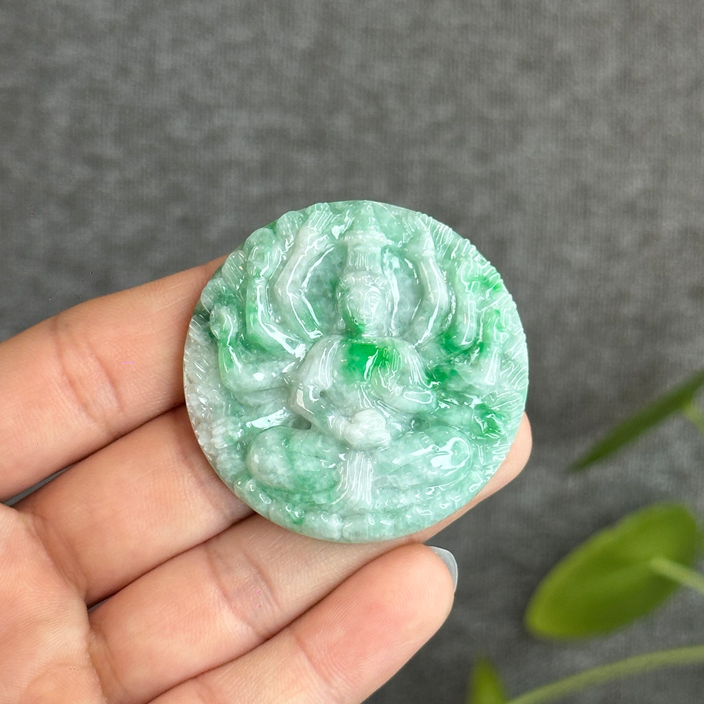 Quan The Am Thousand Hands Buddha Bright Green Son Thuy Natural Jadeite Jade Pendant with Silver Setting