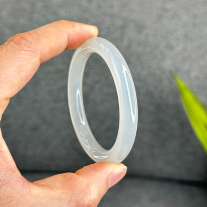 Bracelet Lotus Calcédoine Style Baguette Taille 53 mm