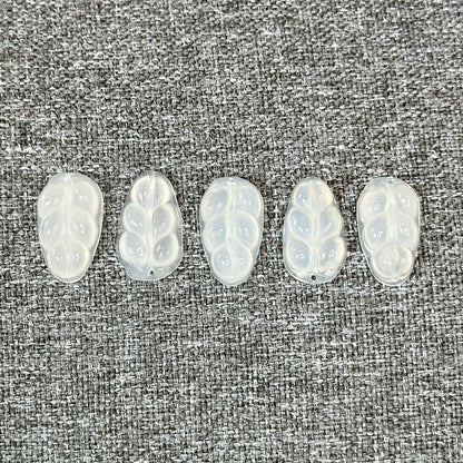 Natural White Agate Leaf Hanging Accessory(Random Color Based on Availability)