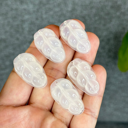 Natural White Agate Leaf Hanging Accessory(Random Color Based on Availability)