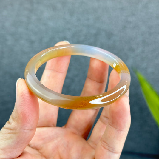 Natural Agate Bangle Leaf Style Size 58 mm with Certificate