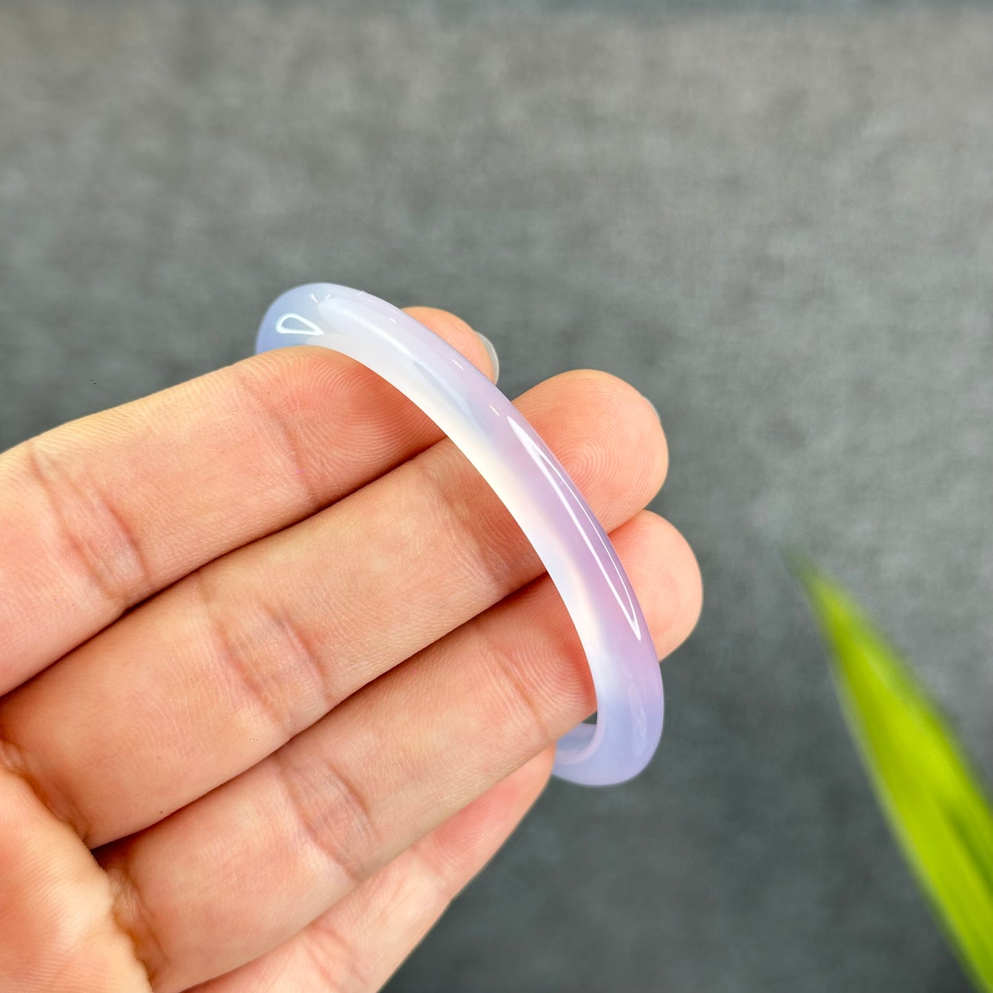 Natural Agate Bangle Leaf Style Size 52.6 mm