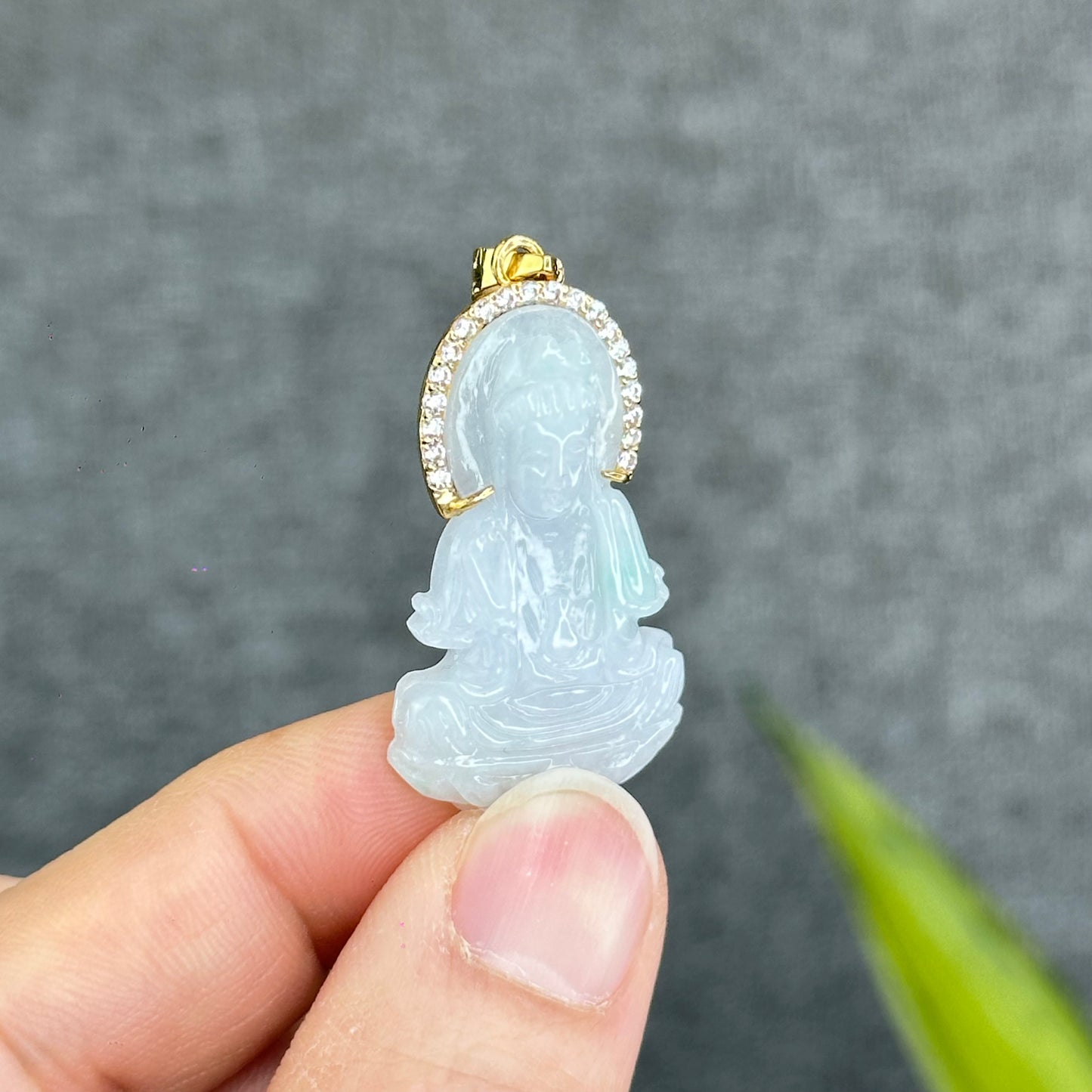 Natural Jadeite Jade Quan Yin Buddha Pendant with 10k Yellow Gold Setting