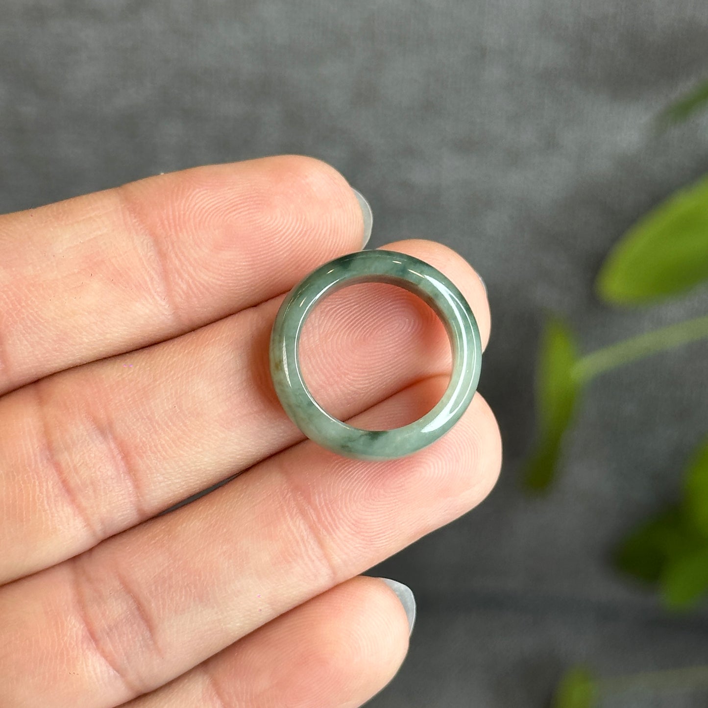 Floral Green Natural Jadeite Jade RingSize 1.6