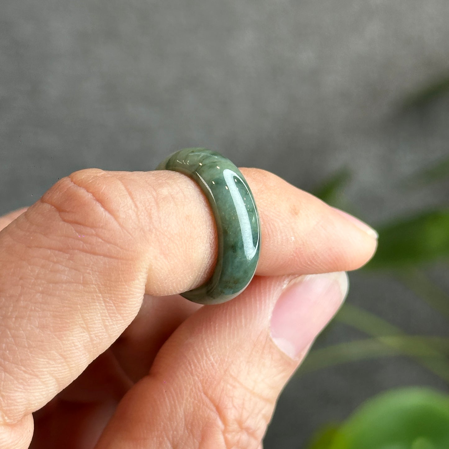 Floral Green Natural Jadeite Jade RingSize 1.6