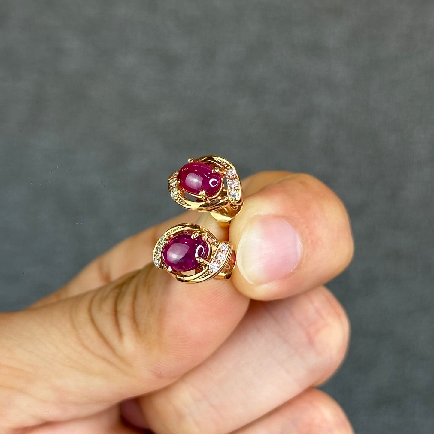 Boucles d'oreilles rubis
