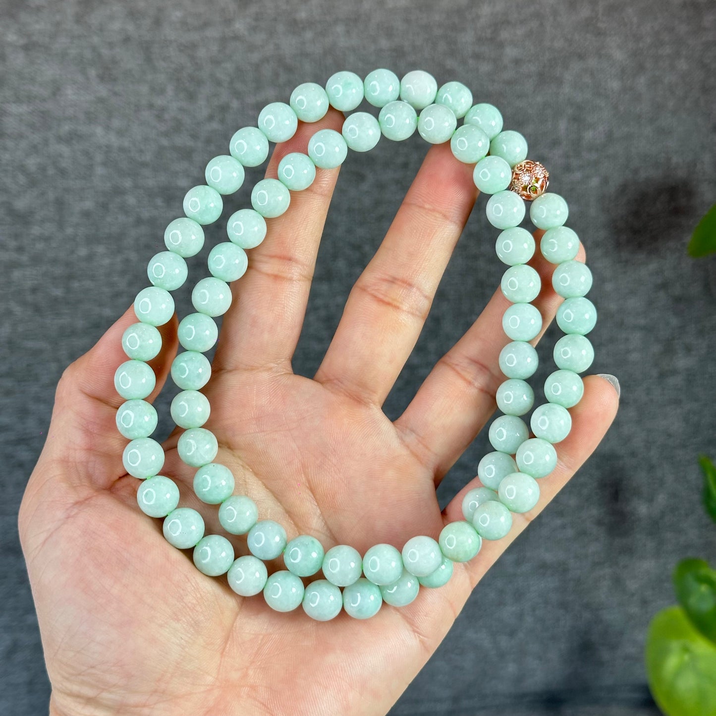 Light Green Natural Jadeite Jade Necklace Size 9.5 mm