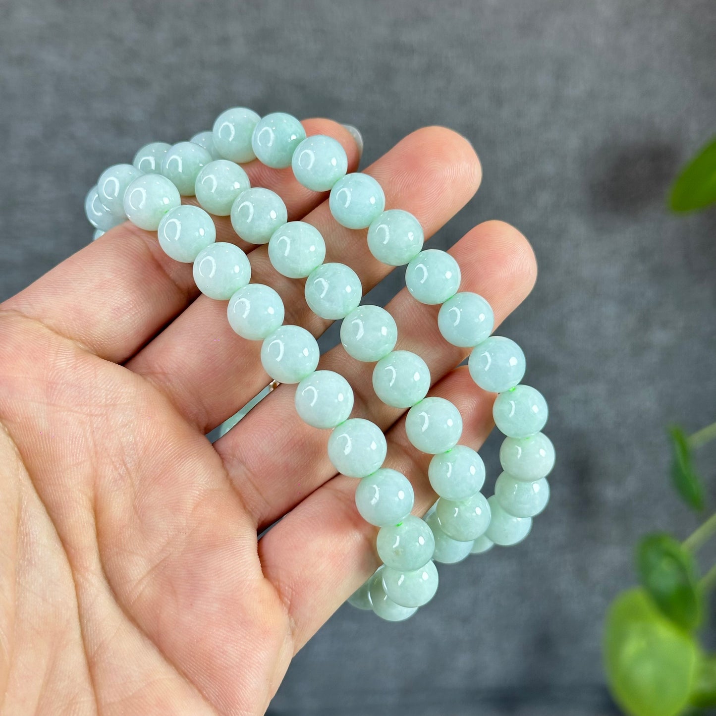 Natural Light Green Jadeite Jade Necklace Size 9.5 mm