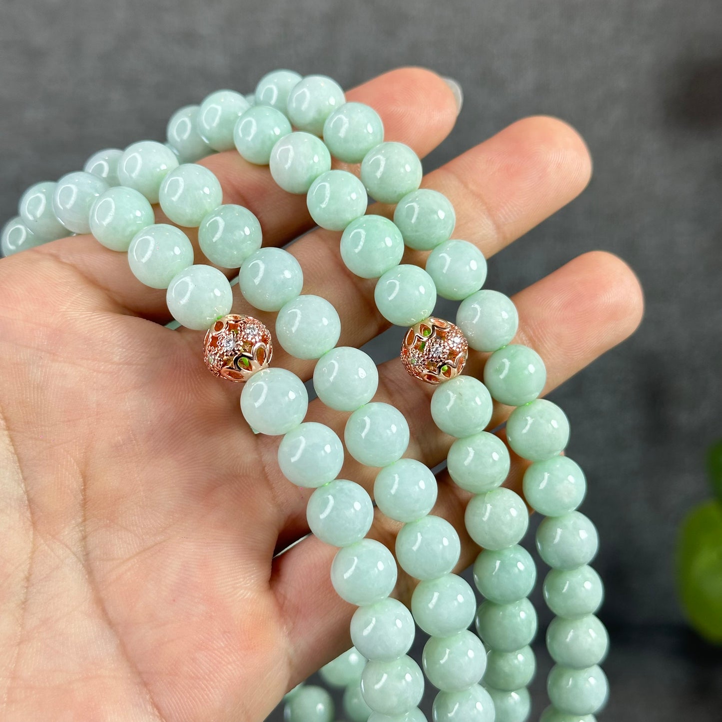 Natural Light Green Jadeite Jade Necklace Size 9.5 mm