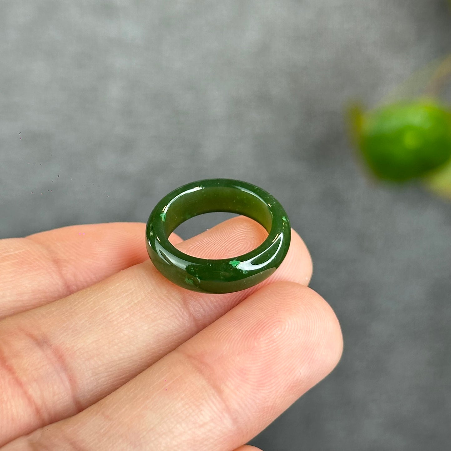 Natural Floating Flower Nephrite Jade VIP Ring Leaf Style Size 1.5