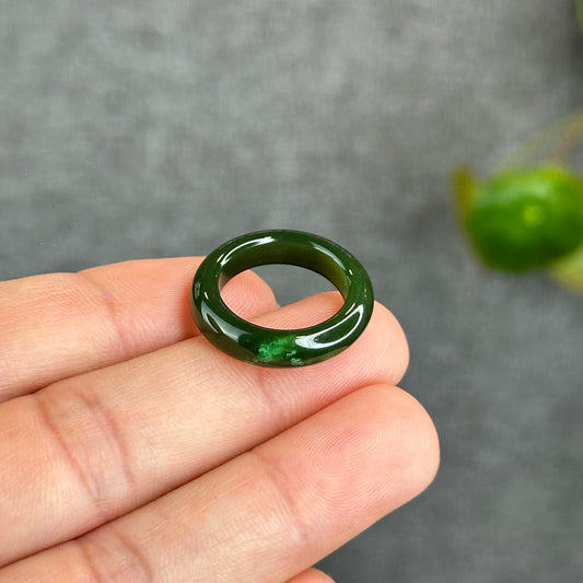 Natural Floating Flower Nephrite Jade VIP Ring Leaf Style Size 1.6