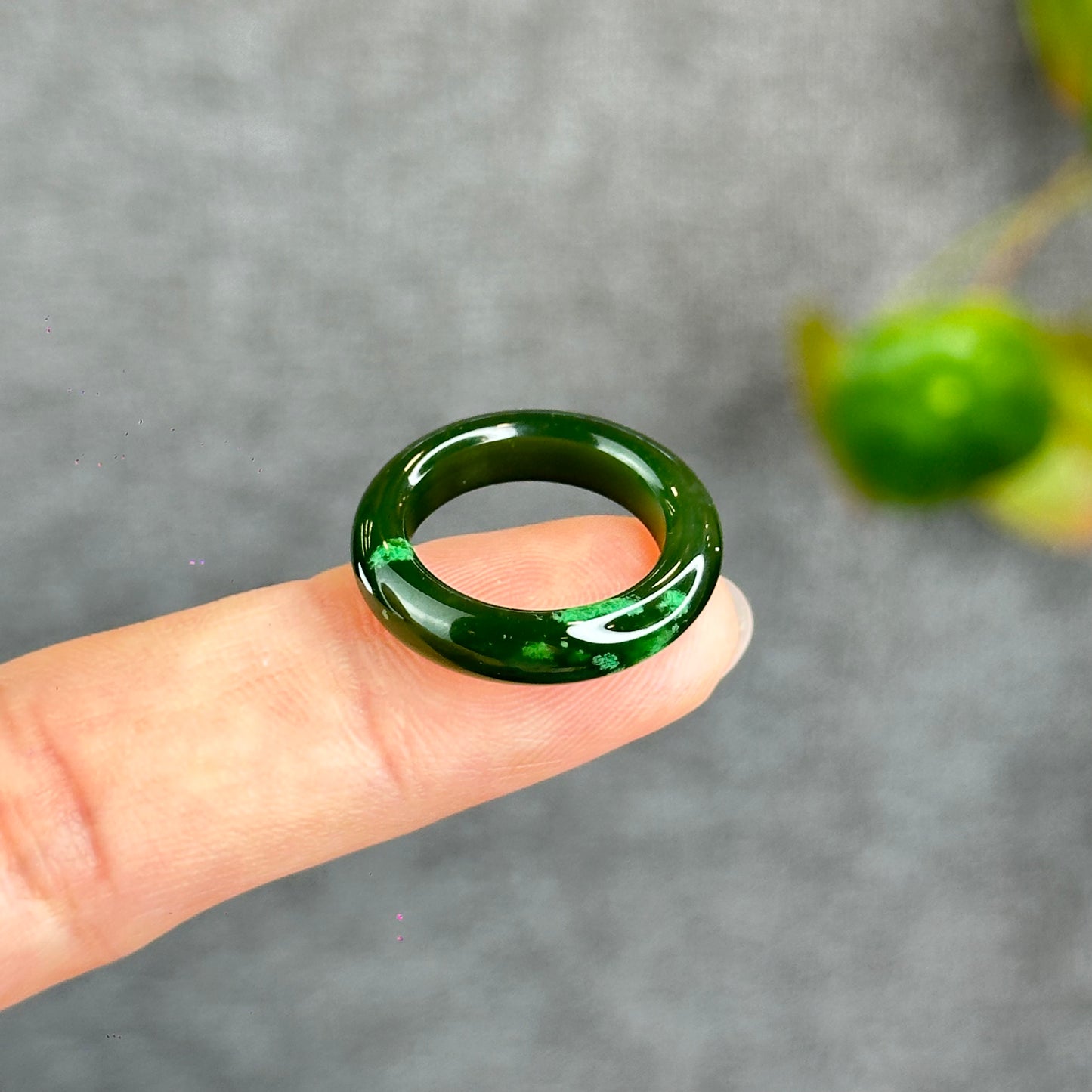 Natural Floating Flower Nephrite Jade VIP Ring Leaf Style Size 1.6