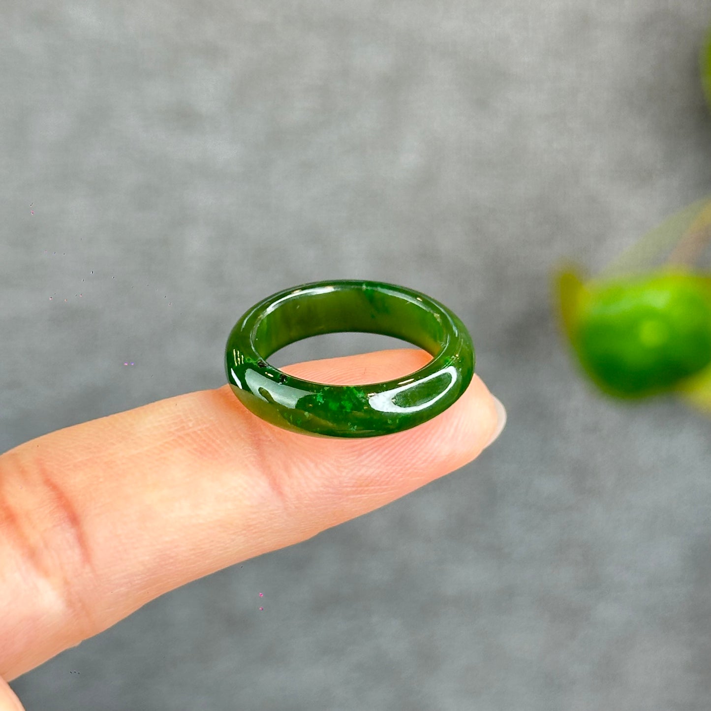 Natural Floating Flower Nephrite Jade VIP Ring Leaf Style Size 1.75
