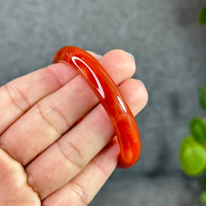 Red Agate Banle Leaf Style Size 55 mm