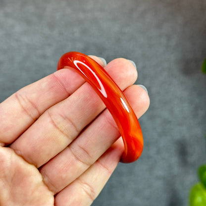 Red Agate Banle Leaf Style Size 55 mm