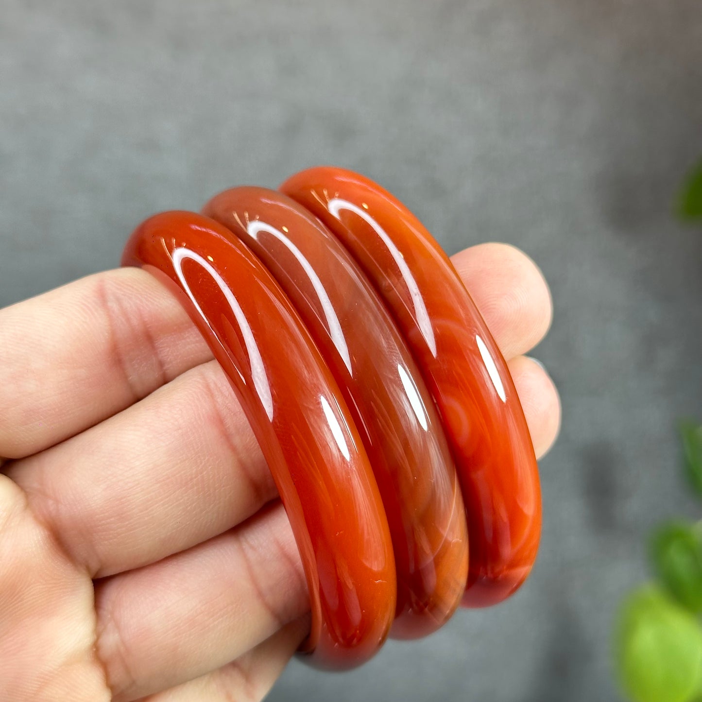 Red Agate Banle Leaf Style Size 55 mm