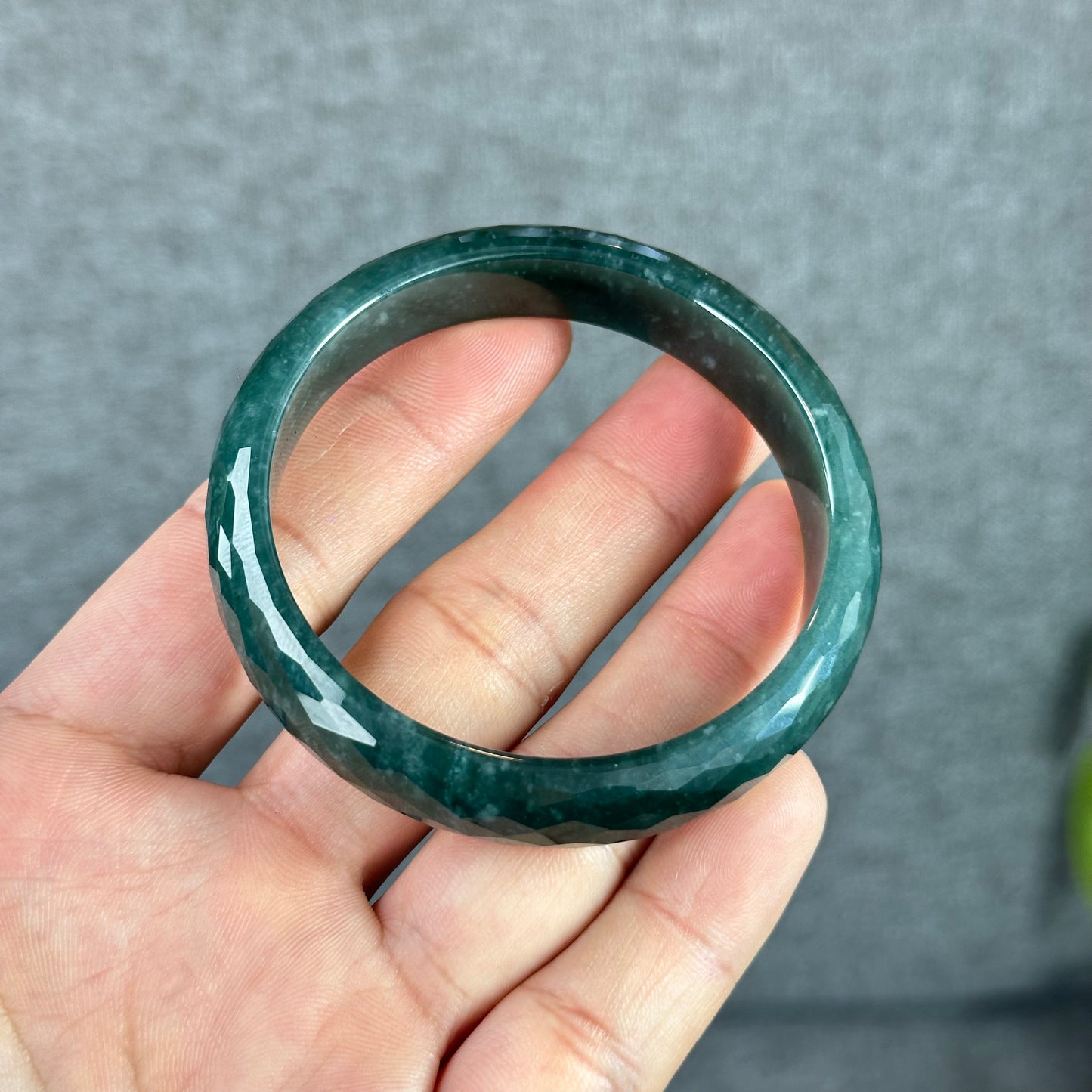 Natural Water Green Semi-Translucent Faceted Natural Jadeite Jade Bangle Leaf Style Size 55 mm