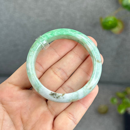 Son Thuy Light Green Natural Jadeite Jade Bangle Leaf Style Size 49 mm