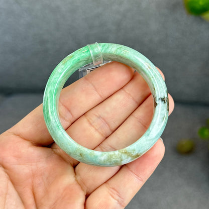 Son Thuy Light Green Natural Jadeite Jade Bangle Leaf Style Size 49 mm