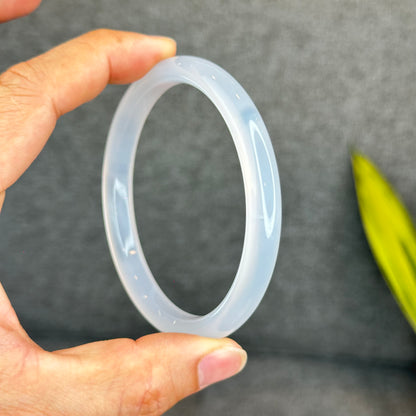 Natural White Chalcedony Bangle Leaf Style