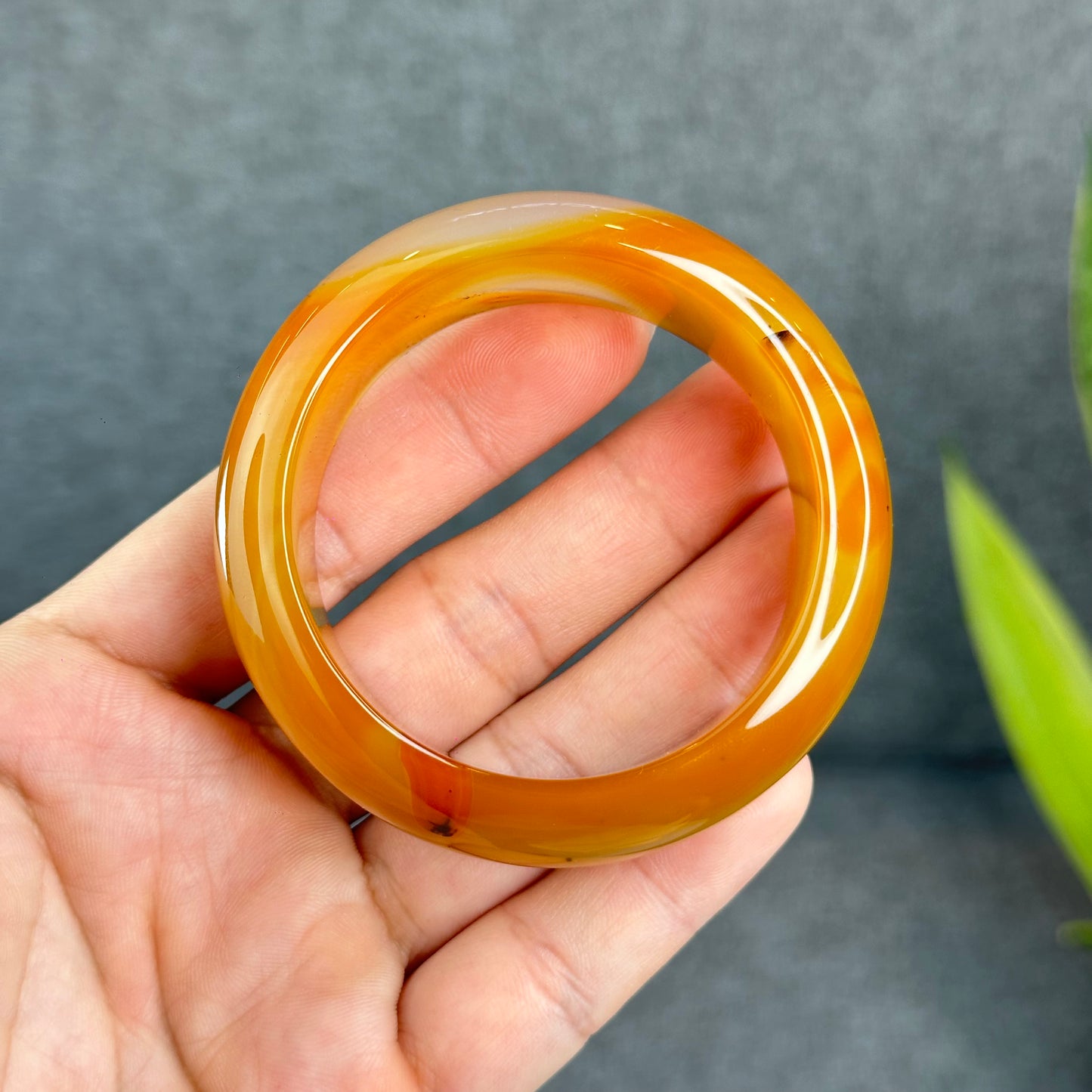 Natural Agate Bangle Leaf Style Size 52 mm