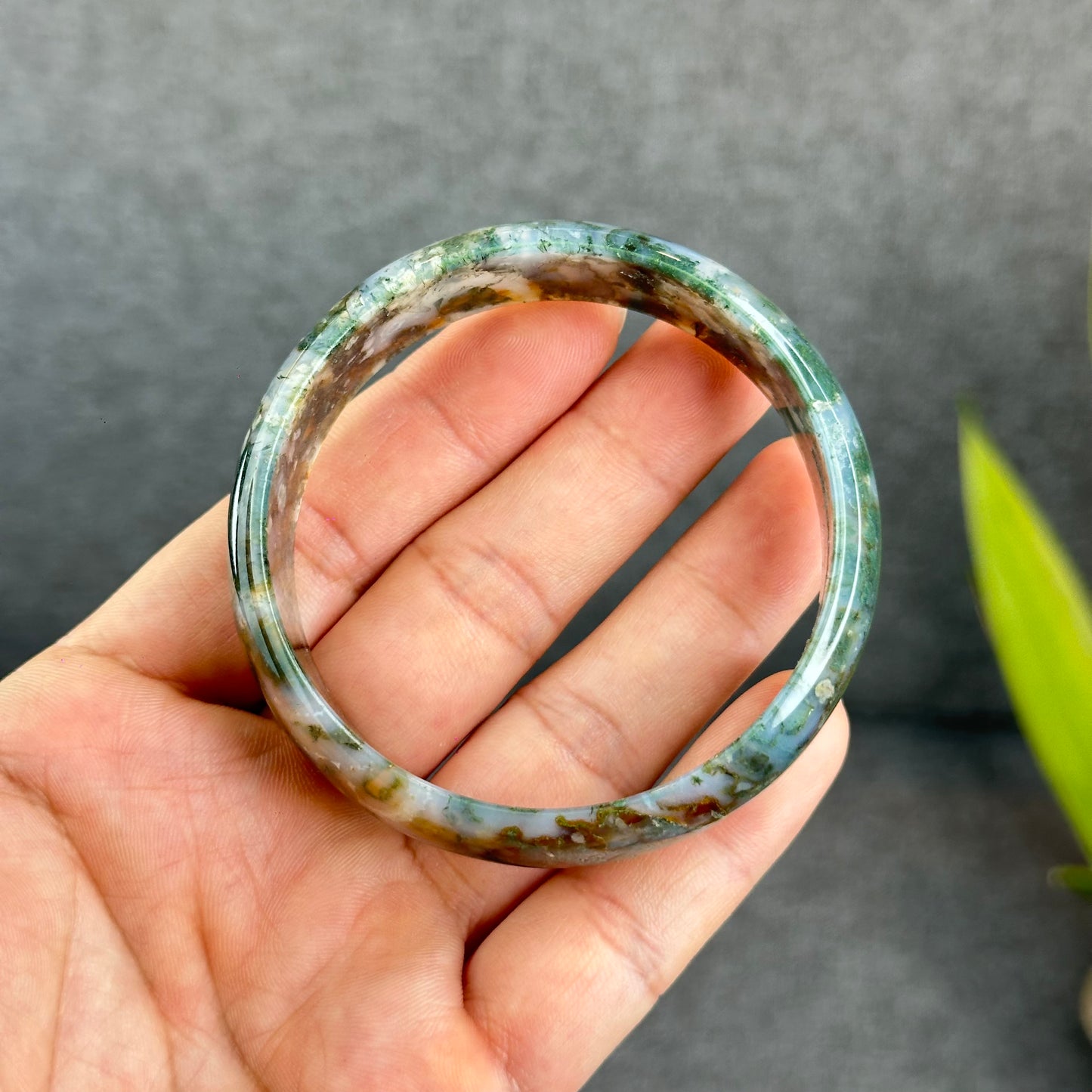 Natural Moss Agate Bangle Leaf Style Size 58 mm