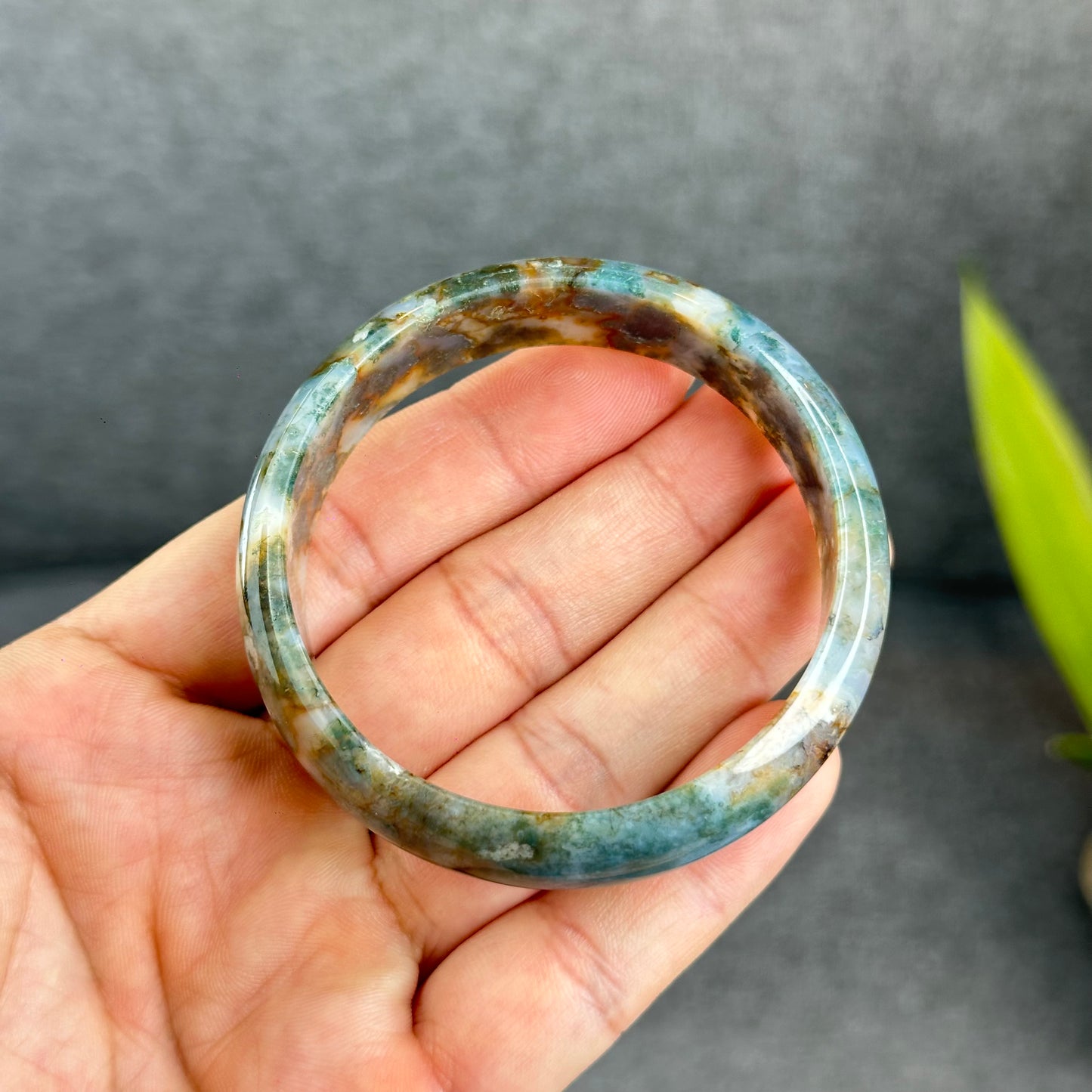 Natural Moss Agate Bangle Leaf Style Size 55 mm