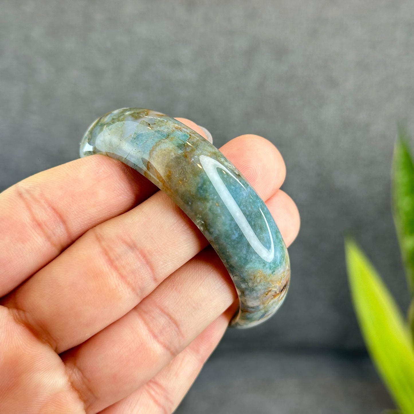 Natural Moss Agate Bangle Leaf Style Size 55 mm