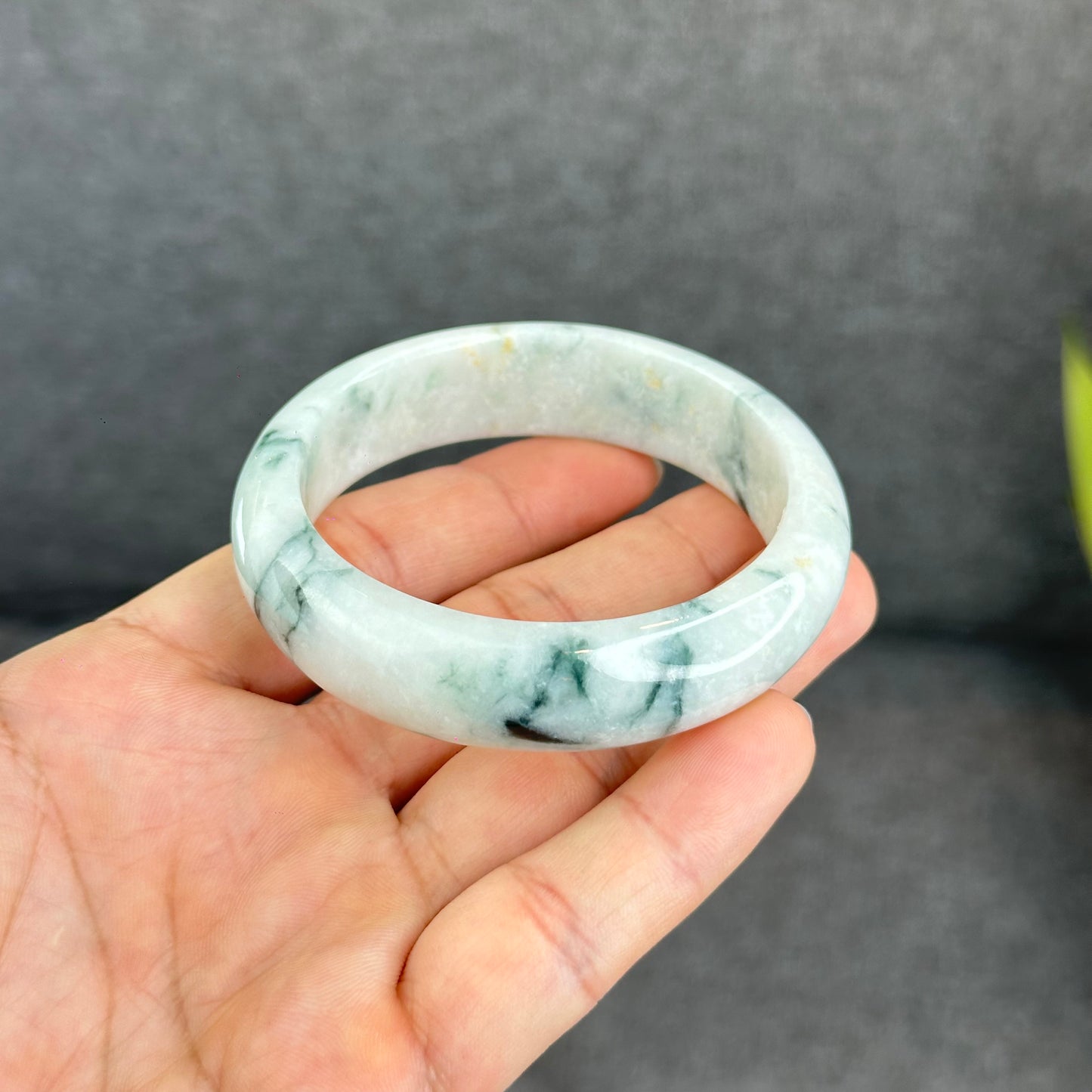 Bracelet en jade de jadéite verte florale Style feuille Taille 55,6 mm