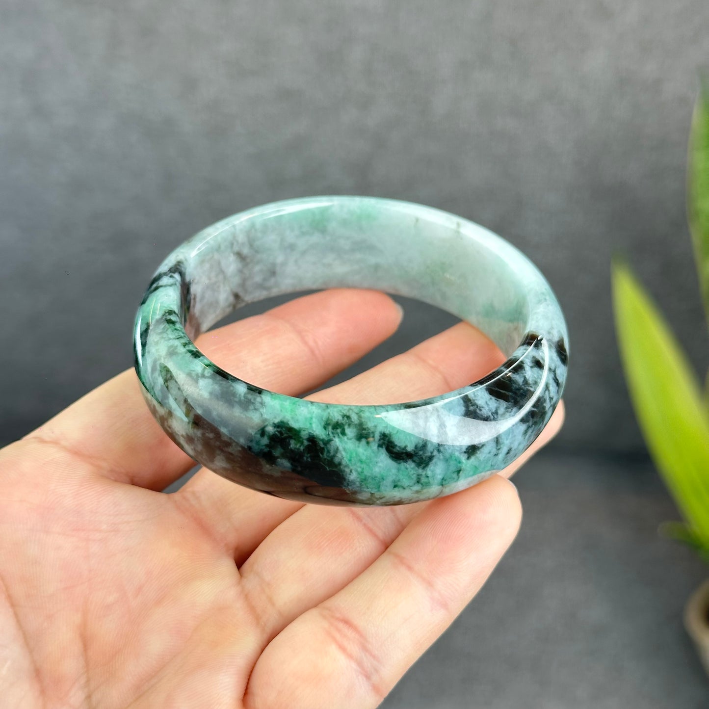Bracelet Jadeite Jade Style Feuille Taille 58 mm