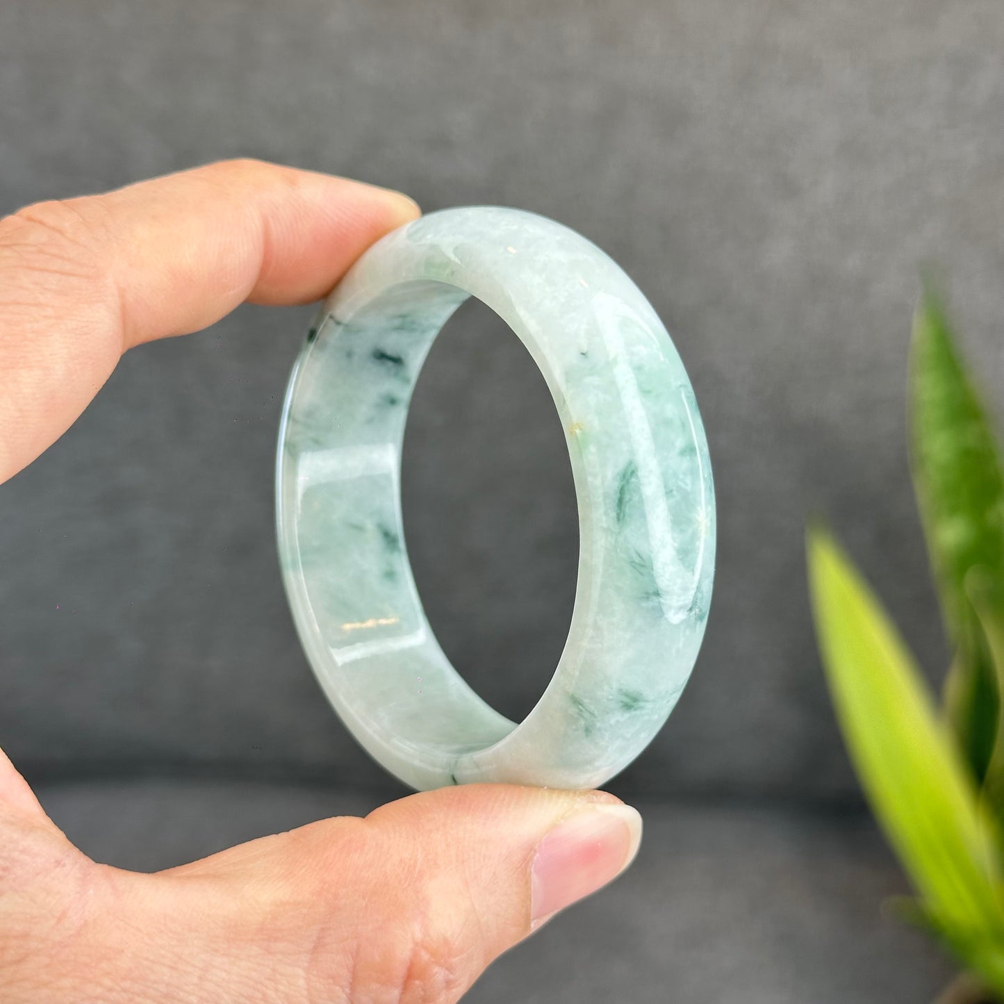 Bracelet en jade de jadéite verte florale Style feuille Taille 51 mm